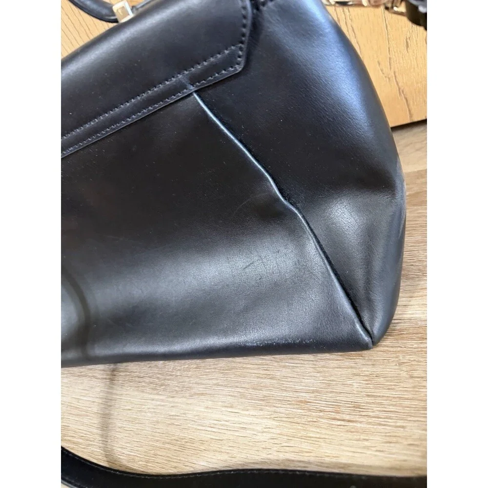 Kate Spade New York Black Medium Satchel Top Handle Detachable Crossbody Strap